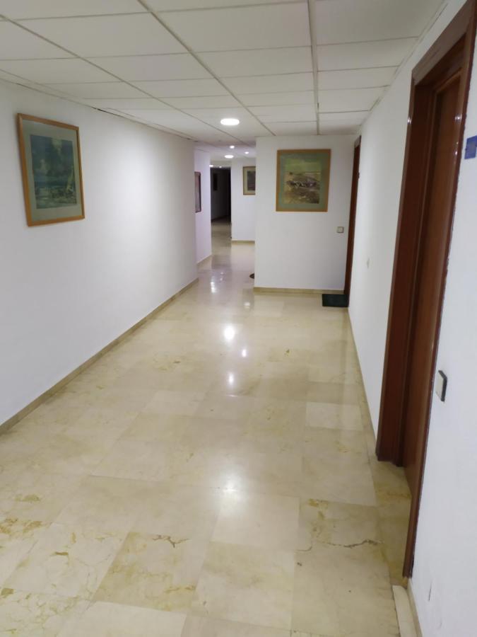 Апартаменты Bajondillo Sun & Beach Торремолинос Экстерьер фото