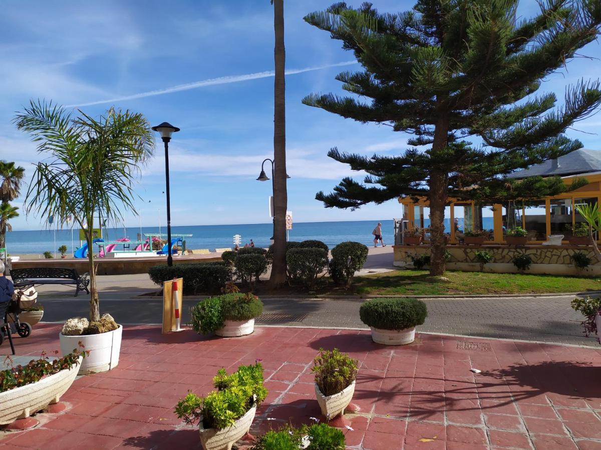 Апартаменты Bajondillo Sun & Beach Торремолинос Экстерьер фото